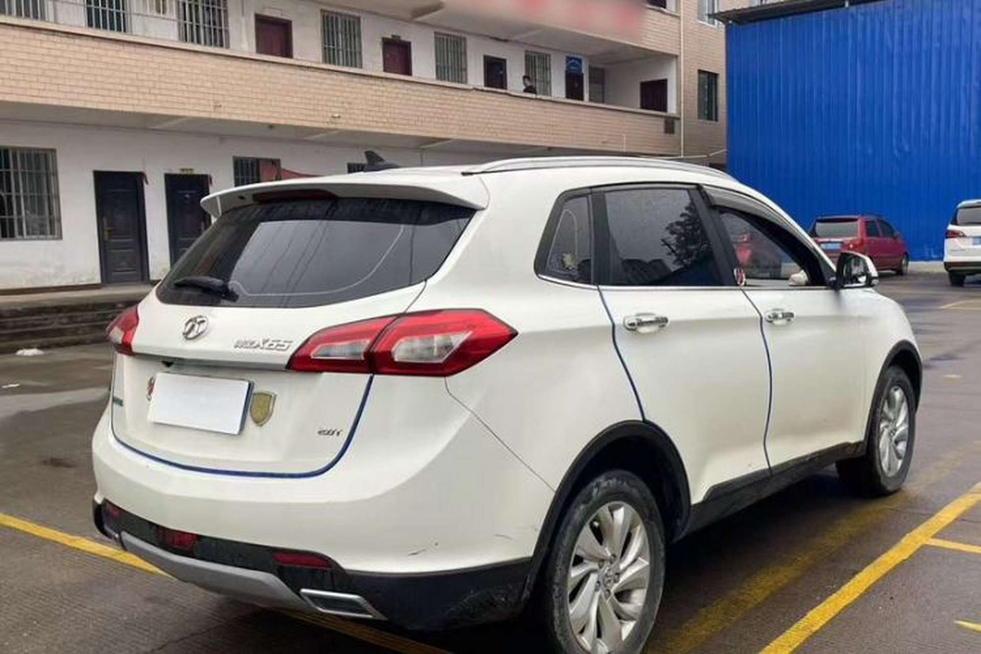 Used BAIC Senova X65 2015 2.0T automatic comfort version Exterior 5