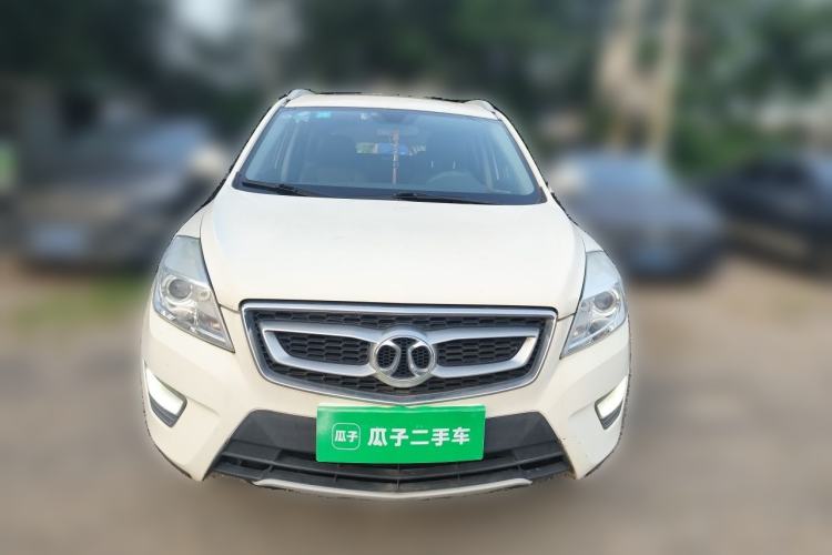 Used BAIC Senova X65 2015 2.0T Manual Luxury Edition Front
