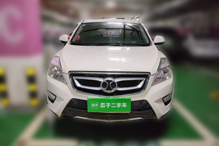 Used BAIC Senova X65 2015 2.0T Automatic Elite Model Front