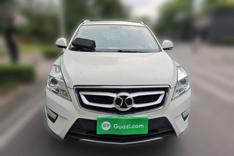 Used BAIC Senova X65 2015 2.0T Automatic Elite Model Front