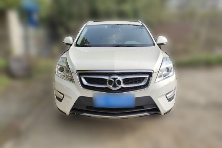 Used BAIC Senova X65 2015 2.0T Automatic Elite Model Front