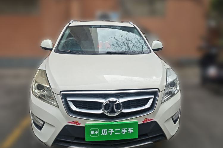 Used BAIC Senova X65 2015 2.0T Automatic Elite Model Front