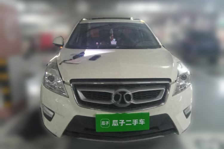 Used BAIC Senova X65 2015 2.0T Automatic Elite Model Front