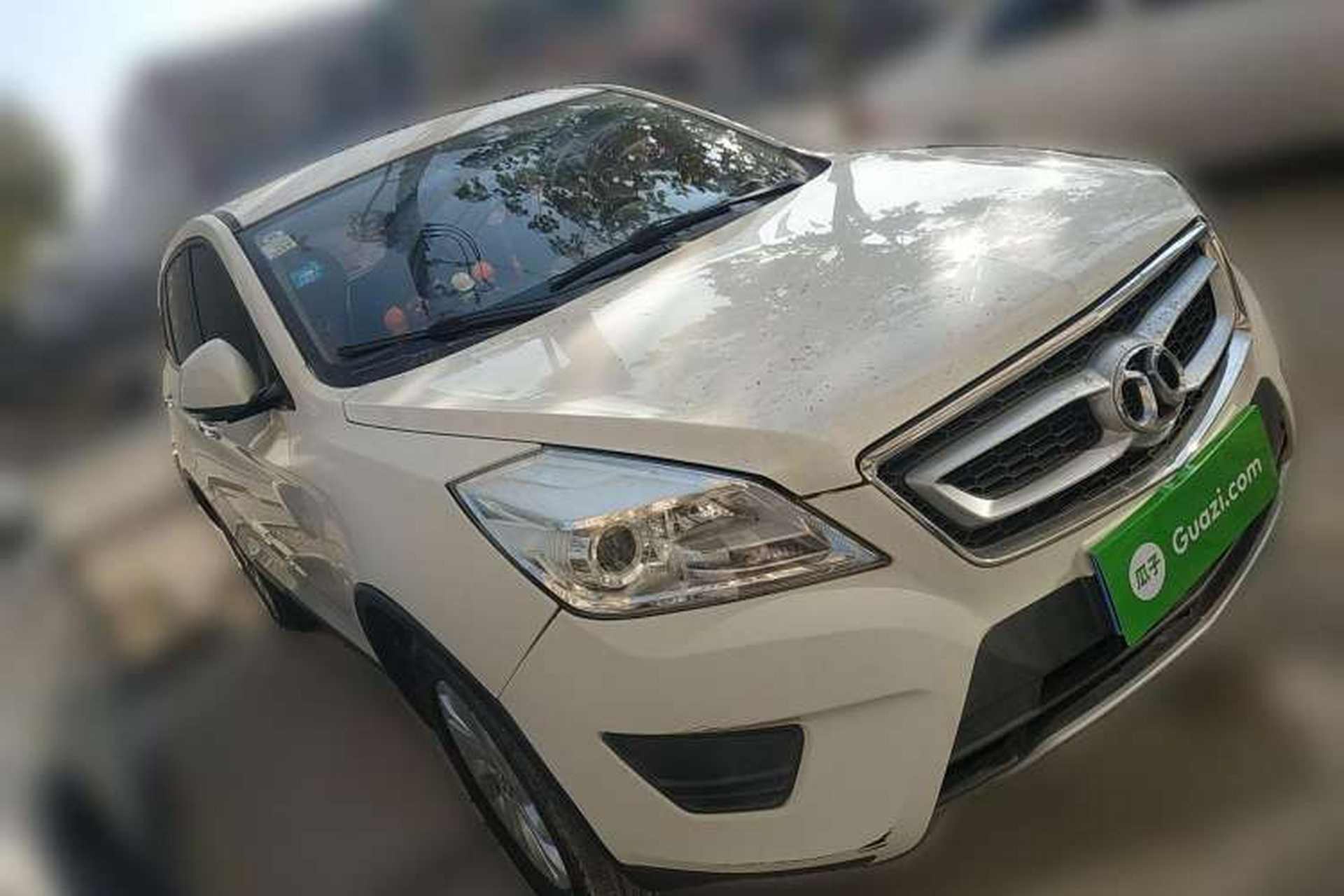 Used BAIC Senova X65 2015 2.0T manual Comfort trim level Front Right 45 Deg