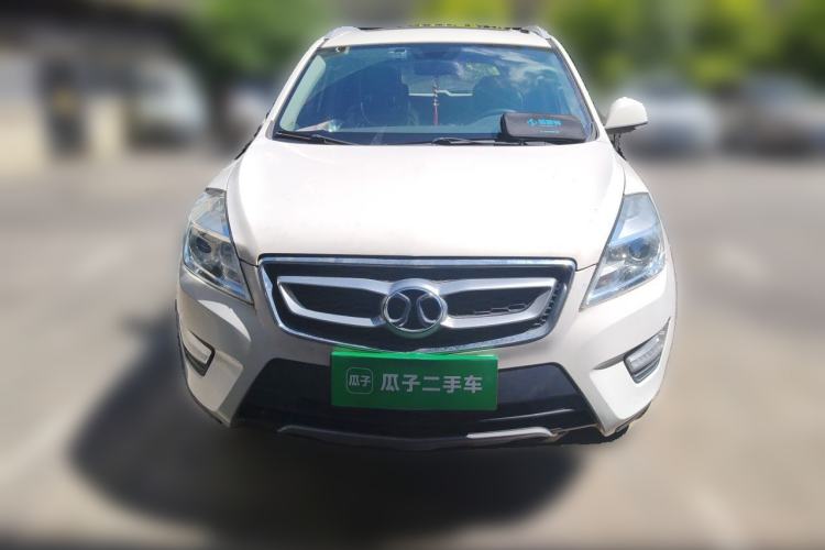 Used BAIC Senova X65 2015 2.0T Manual Elite Edition Front