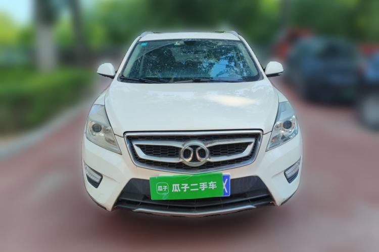 Used BAIC Senova X65 2015 2.0T Automatic Elite Model Front
