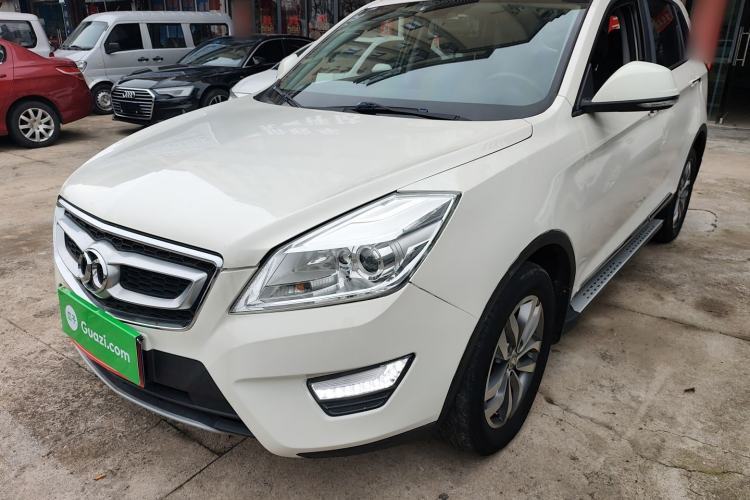 Used BAIC Senova X65 2015 2.0T Automatic Elite Model Guazi used car, China used car export, Used car for sale, Used cars, Cheapest cars for sale