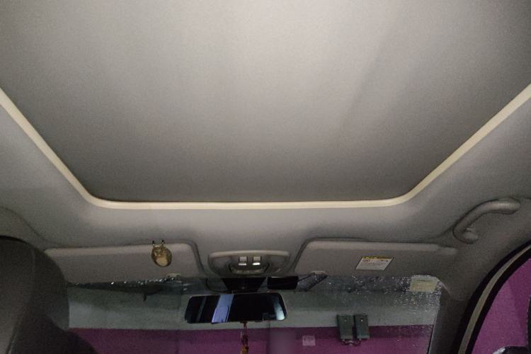 Used BAIC Senova X65 2015 2.0T Automatic Elite Model Headliner