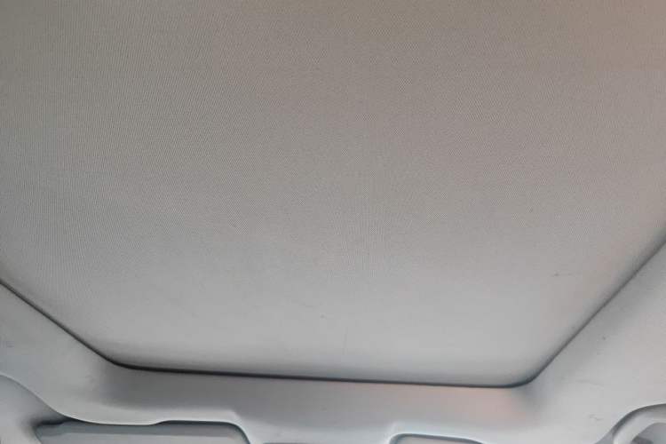 Used BAIC Senova X65 2015 2.0T Automatic Elite Model Headliner