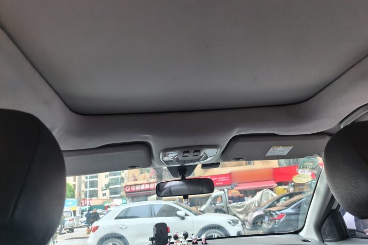 Used BAIC Senova X65 2015 2.0T Automatic Elite Model Headliner
