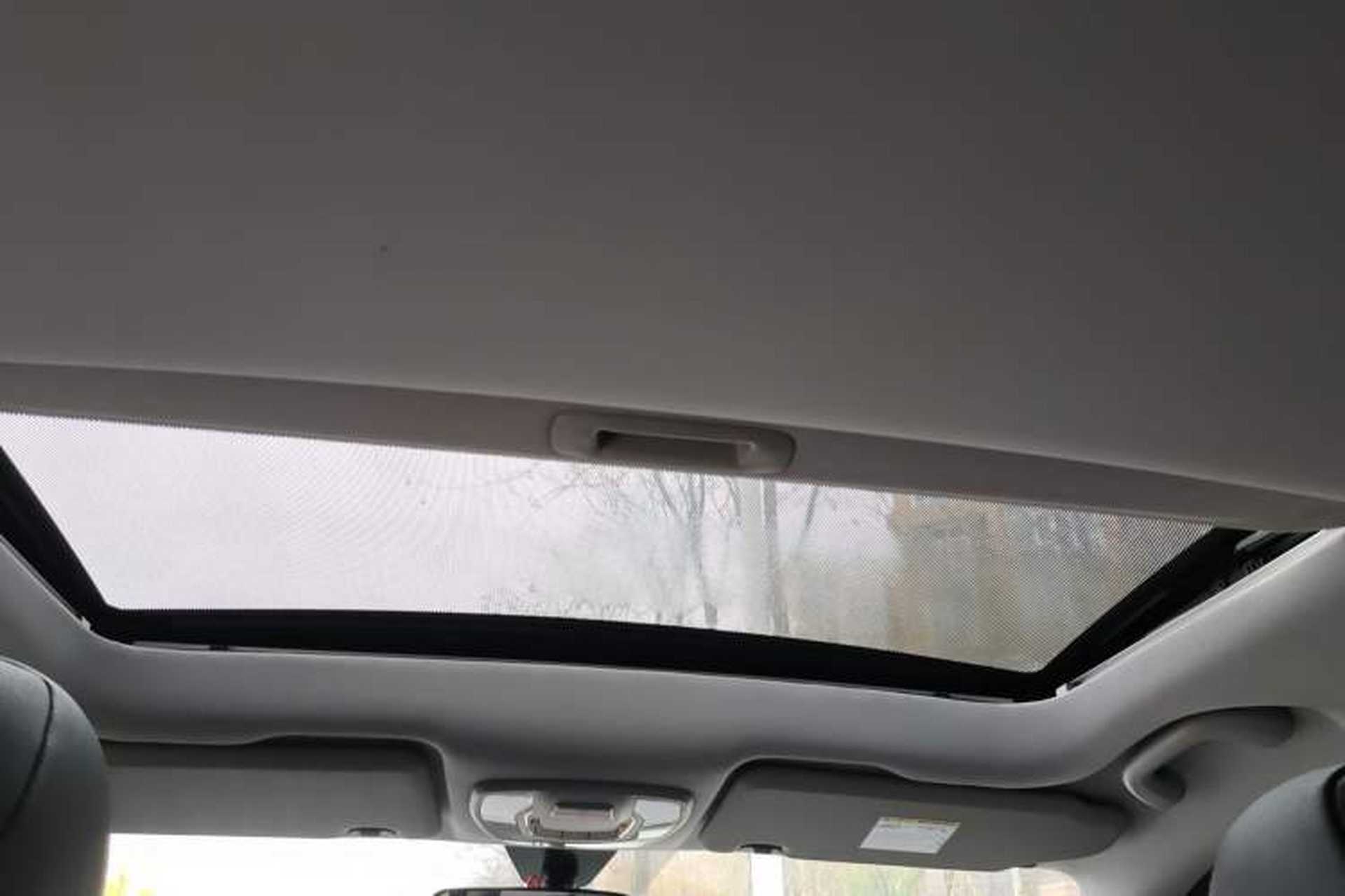 Used BAIC Senova X65 2015 2.0T automatic comfort version Headliner