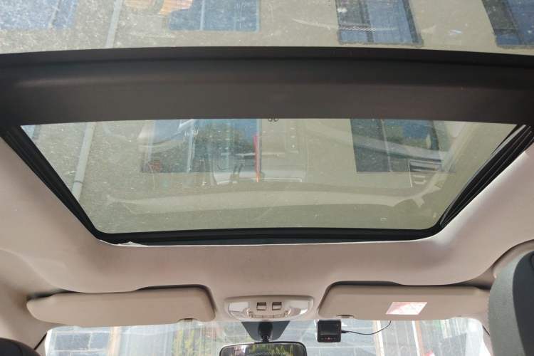 Used BAIC Senova X65 2015 2.0T Manual Elite Edition Headliner