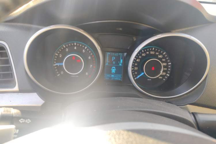 Used BAIC Senova X65 2015 2.0T Automatic Elite Model Instrument Cluster