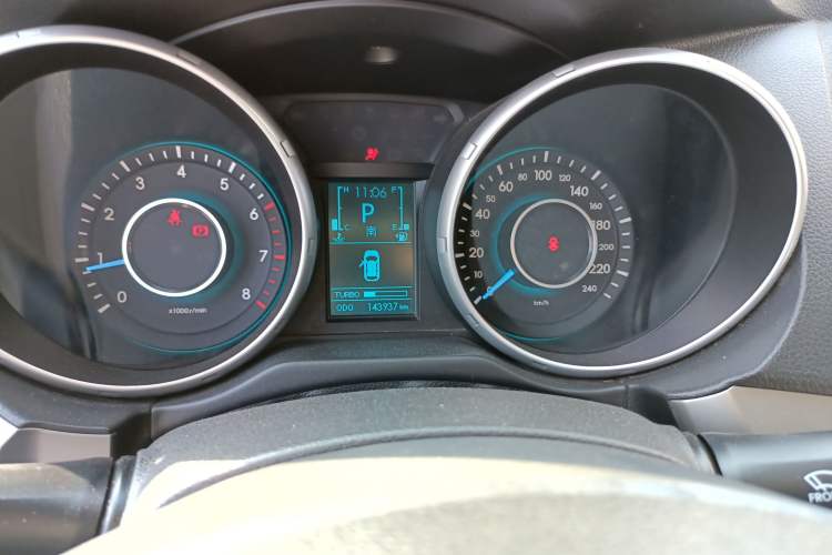 Used BAIC Senova X65 2015 2.0T Automatic Elite Model Instrument Cluster