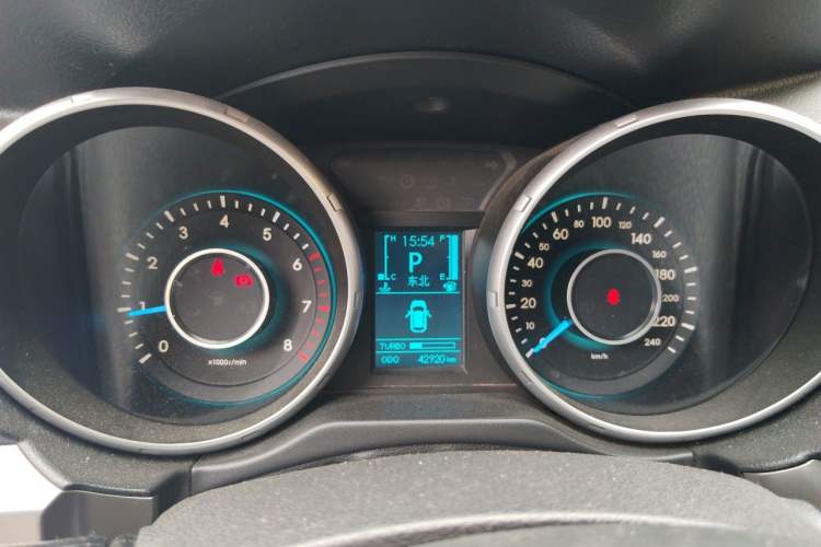 Used BAIC Senova X65 2015 2.0T Automatic Elite Model Instrument Cluster