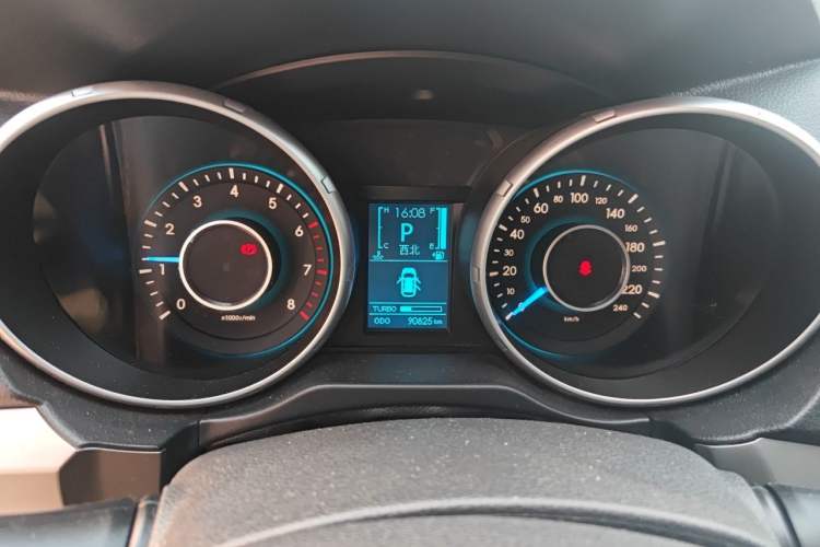 Used BAIC Senova X65 2015 2.0T Automatic Elite Model Instrument Cluster