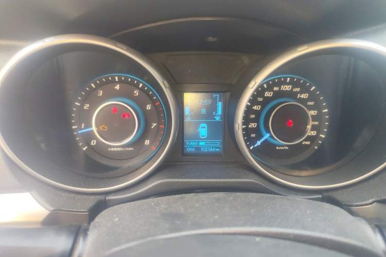 Used BAIC Senova X65 2015 2.0T manual Comfort trim level Instrument Cluster