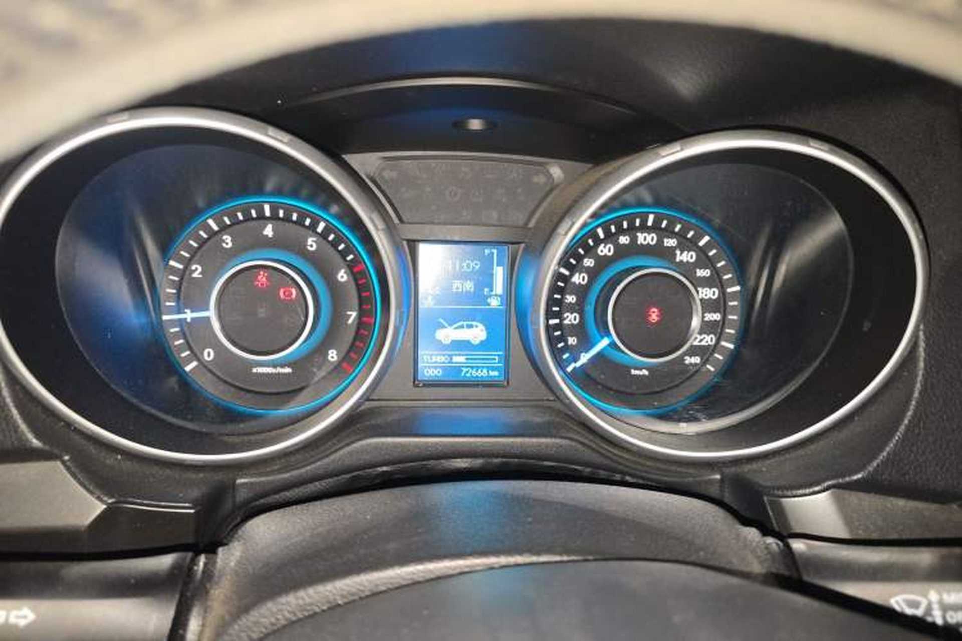 Used BAIC Senova X65 2015 2.0T Manual Elite Edition Instrument Cluster
