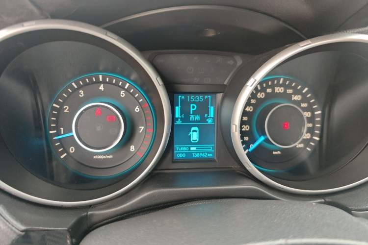 Used BAIC Senova X65 2015 2.0T Automatic Elite Model Instrument Cluster
