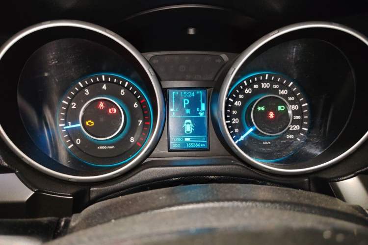 Used BAIC Senova X65 2015 2.0T Automatic Elite Model Instrument Cluster