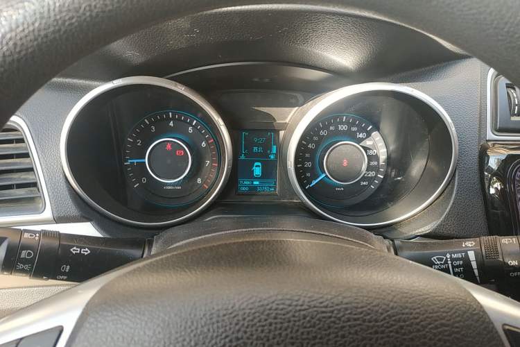 Used BAIC Senova X65 2015 2.0T manual Comfort trim level Instrument Cluster