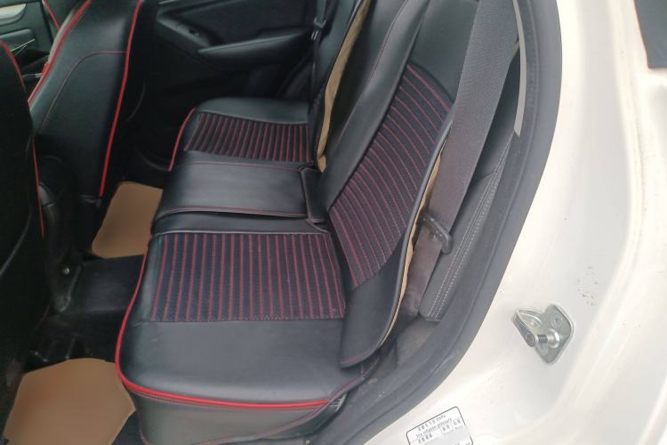 Used BAIC Senova X65 2015 2.0T Automatic Elite Model Interior 4