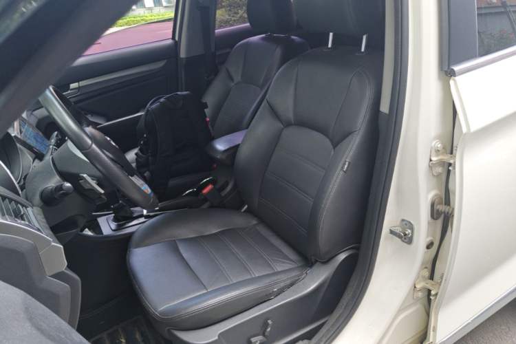 Used BAIC Senova X65 2015 2.0T Automatic Elite Model Left Front Seat