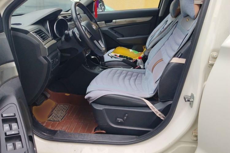 Used BAIC Senova X65 2015 2.0T Automatic Elite Model Left Front Seat