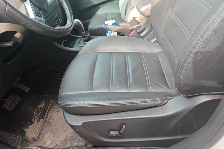 Used BAIC Senova X65 2015 2.0T Automatic Elite Model Left Front Seat