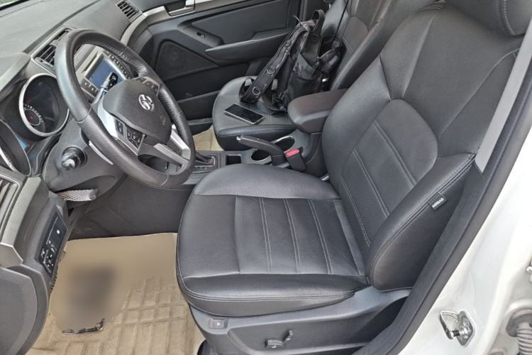 Used BAIC Senova X65 2015 2.0T automatic luxury version Left Front Seat