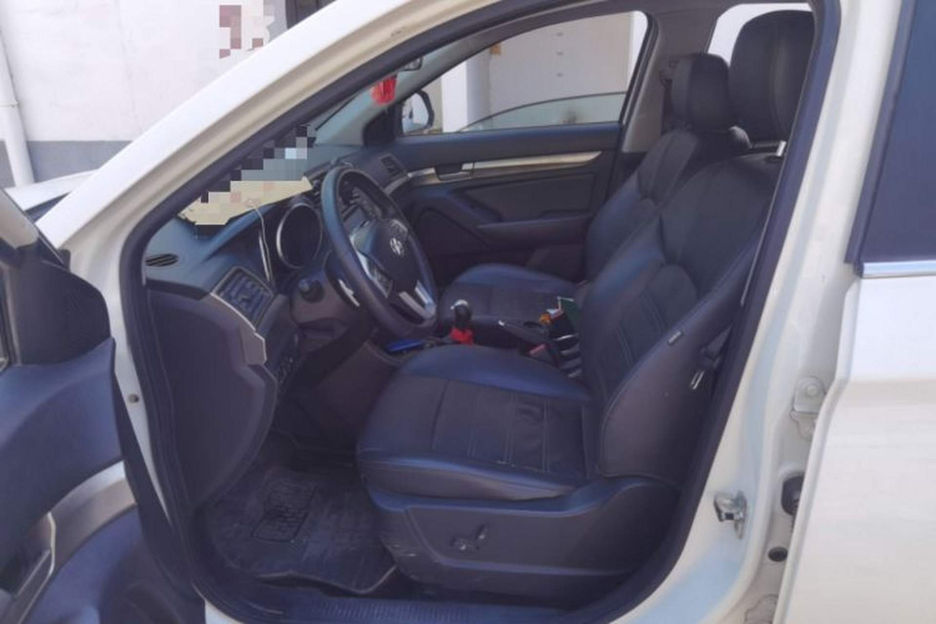 Used BAIC Senova X65 2015 2.0T Automatic Elite Model Left Front Seat