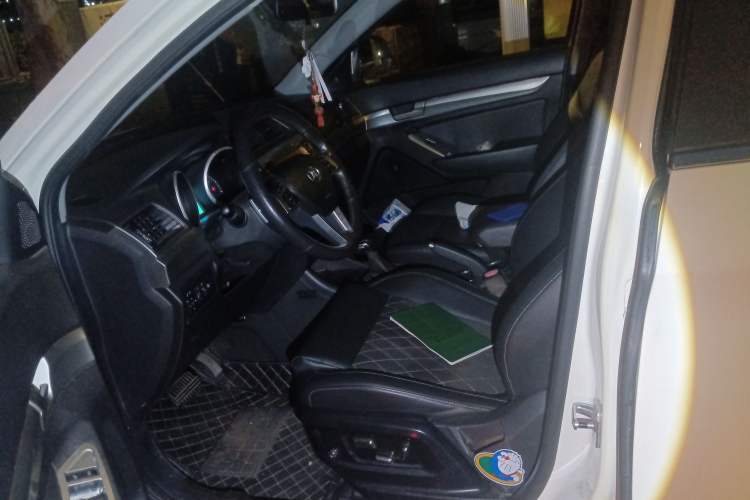 Used BAIC Senova X65 2015 2.0T Automatic Elite Model Left Front Seat