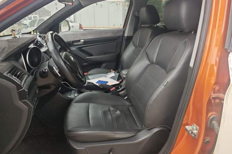 Used BAIC Senova X65 2015 2.0T Automatic Elite Model Left Front Seat