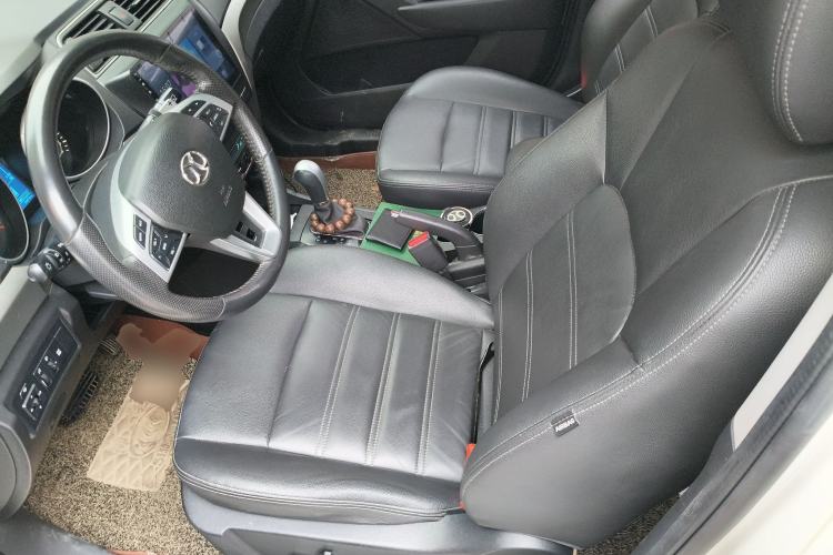 Used BAIC Senova X65 2015 2.0T Automatic Elite Model Left Front Seat