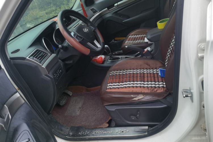 Used BAIC Senova X65 2015 2.0T Automatic Elite Model Left Front Seat