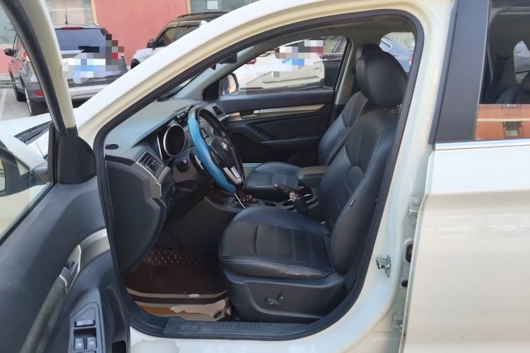 Used BAIC Senova X65 2015 2.0T Automatic Elite Model Left Front Seat
