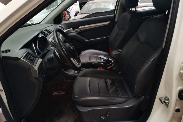 Used BAIC Senova X65 2015 2.0T Automatic Elite Model Left Front Seat