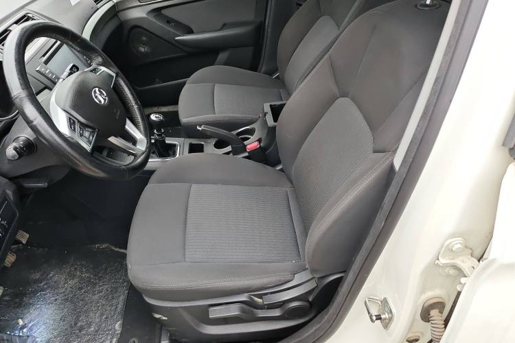 Used BAIC Senova X65 2015 2.0T manual Comfort trim level Left Front Seat