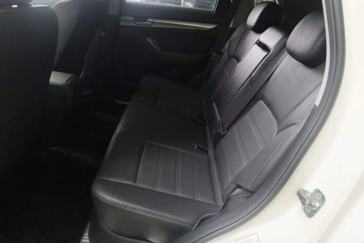 Used BAIC Senova X65 2015 2.0T Automatic Elite Model Left Rear Seat