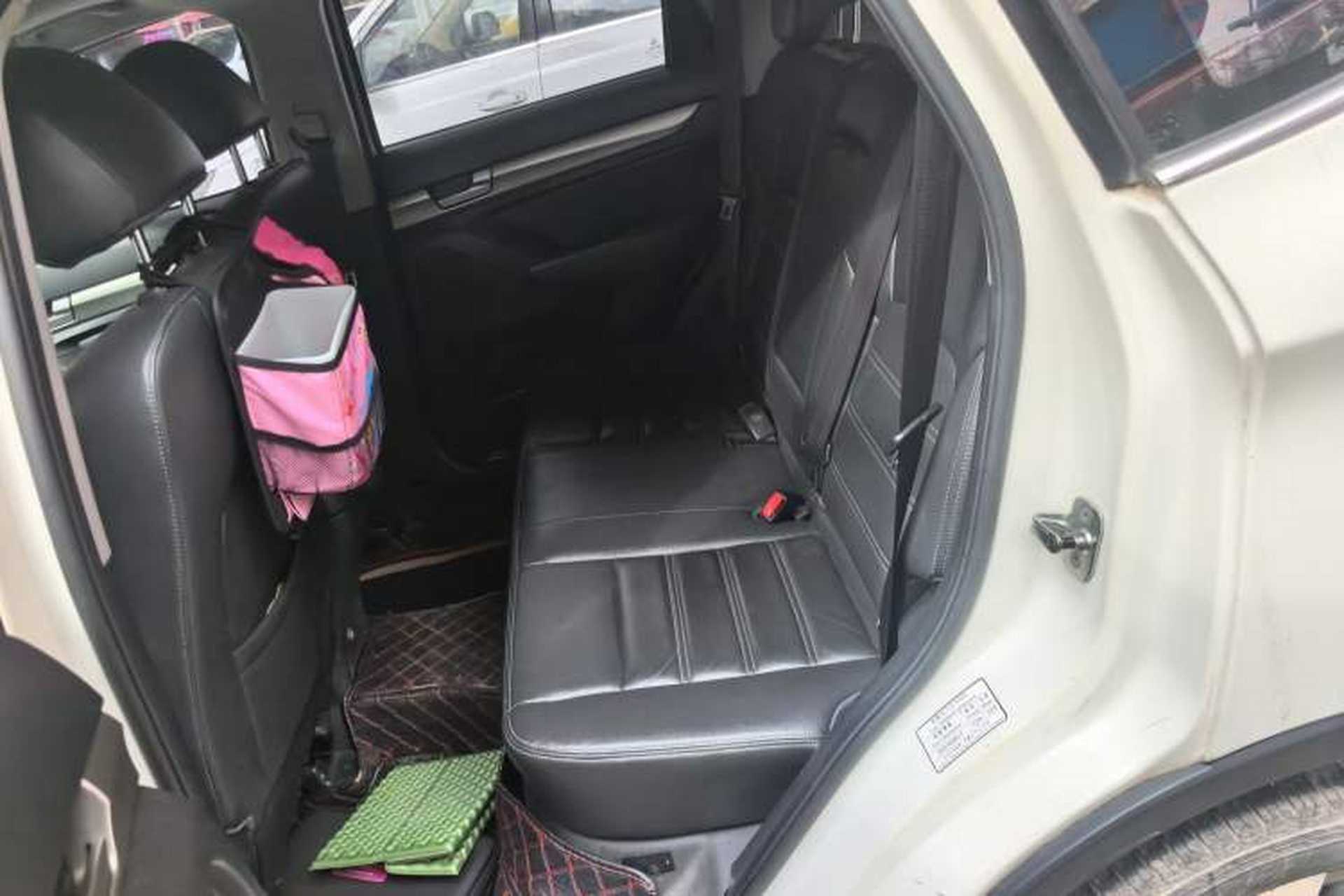 Used BAIC Senova X65 2015 2.0T Automatic Elite Model Left Rear Seat