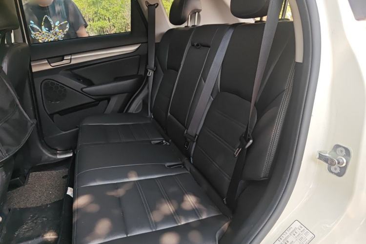 Used BAIC Senova X65 2015 2.0T Automatic Elite Model Left Rear Seat