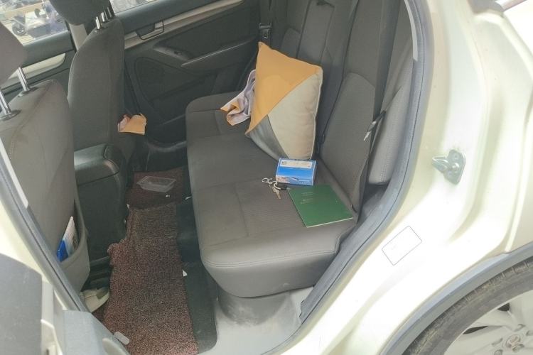 Used BAIC Senova X65 2015 2.0T manual Comfort trim level Left Rear Seat