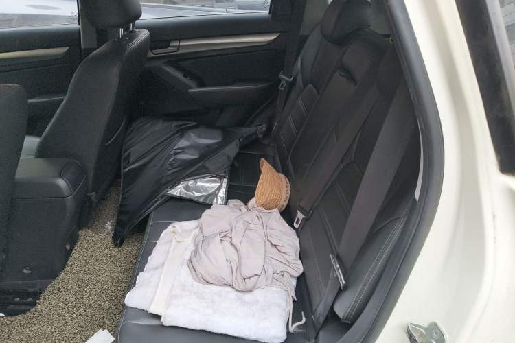 Used BAIC Senova X65 2015 2.0T Automatic Elite Model Left Rear Seat