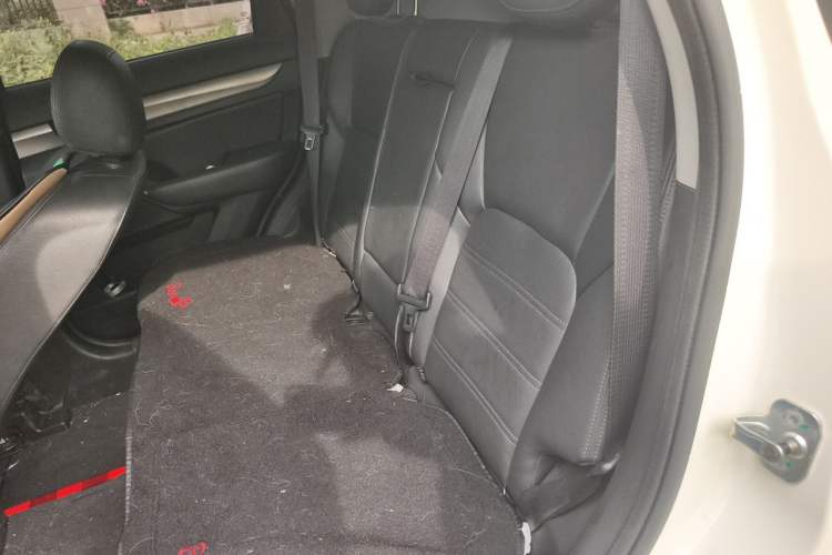 Used BAIC Senova X65 2015 2.0T Automatic Elite Model Left Rear Seat