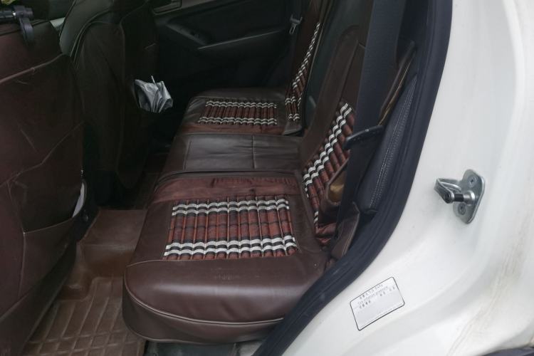 Used BAIC Senova X65 2015 2.0T Automatic Elite Model Left Rear Seat