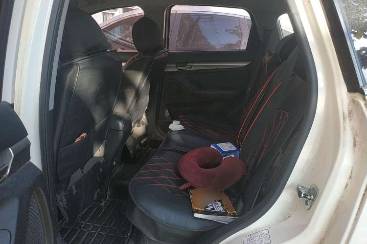 Used BAIC Senova X65 2015 2.0T manual Comfort trim level Left Rear Seat
