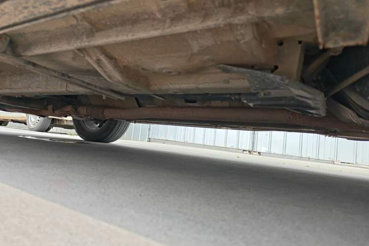 Used BAIC Senova X65 2015 2.0T Automatic Elite Model Left Side Sill