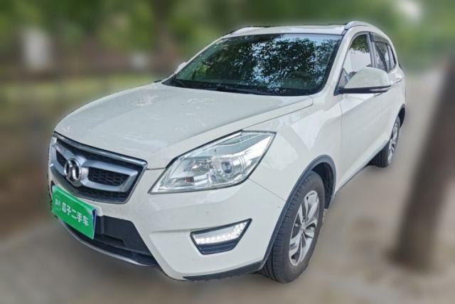 Used BAIC Senova X65 2015 2.0T Automatic Elite Model