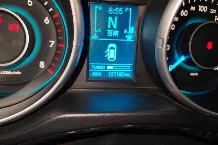 Used BAIC Senova X65 2015 2.0T Automatic Elite Model Odometer Close Up