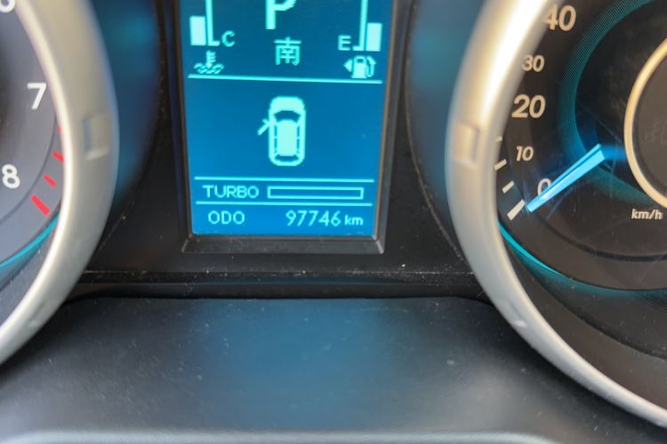 Used BAIC Senova X65 2015 2.0T Automatic Elite Model Odometer Close Up